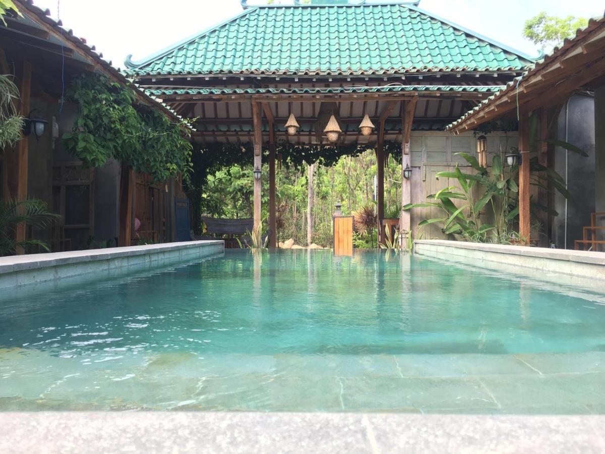 Watukarung Ristu Homestay Kalak Luaran gambar