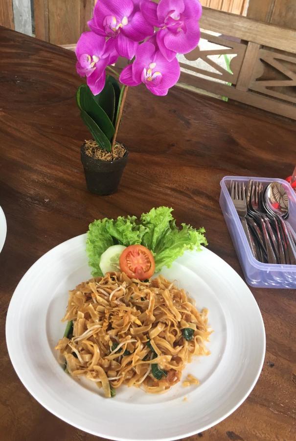 Watukarung Ristu Homestay Kalak Luaran gambar